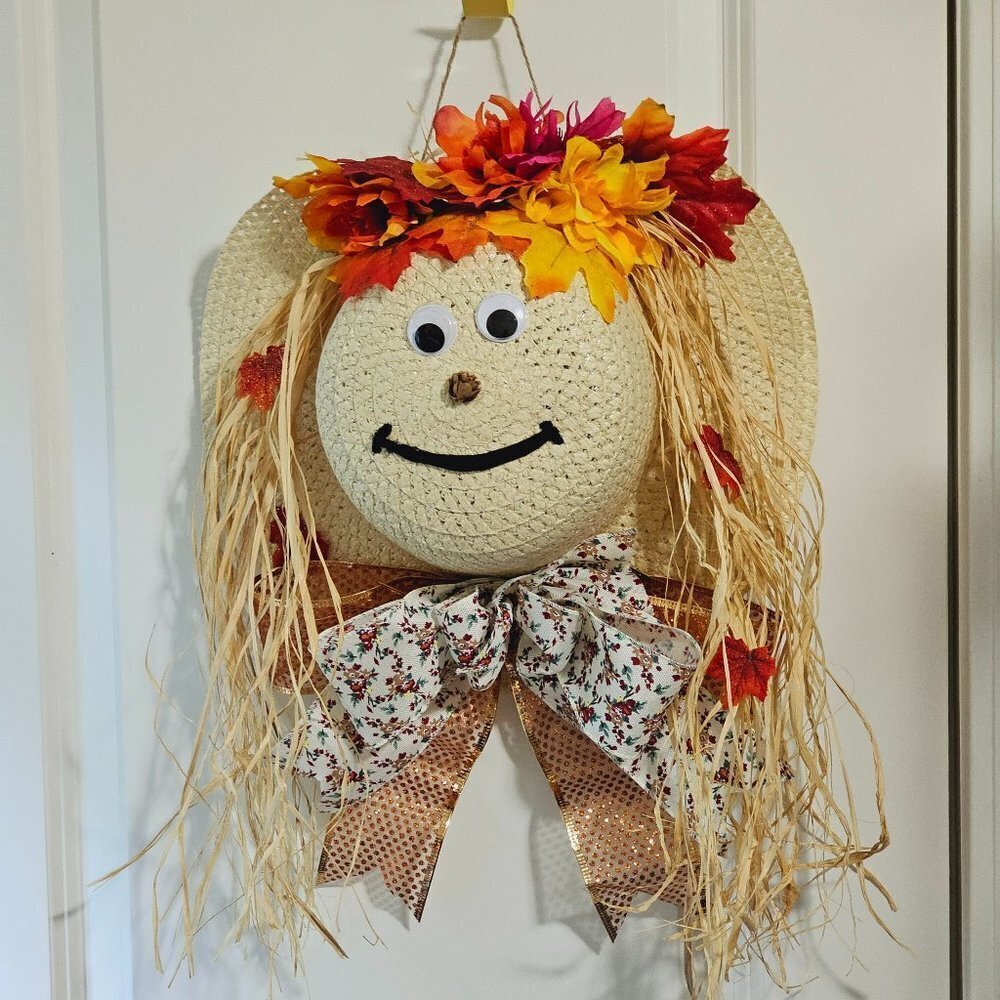 Scarecrow Hat Wreath